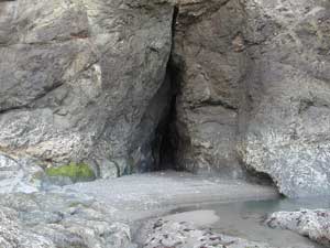 The Cave at Second Beach